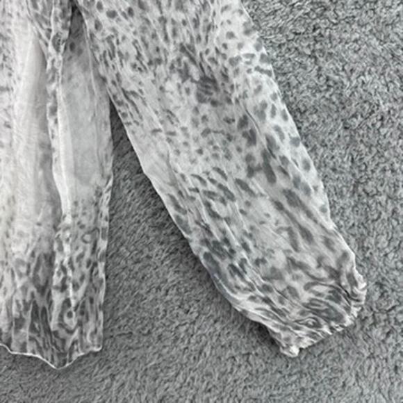 Viola Borghi Women's Large 100% Silk Sheer Long Sleeve Top Flowy Animal Print - Picture 5 of 9